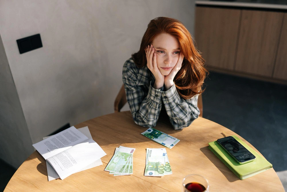 Qué hacer si me quedé sin dinero antes de quincena
